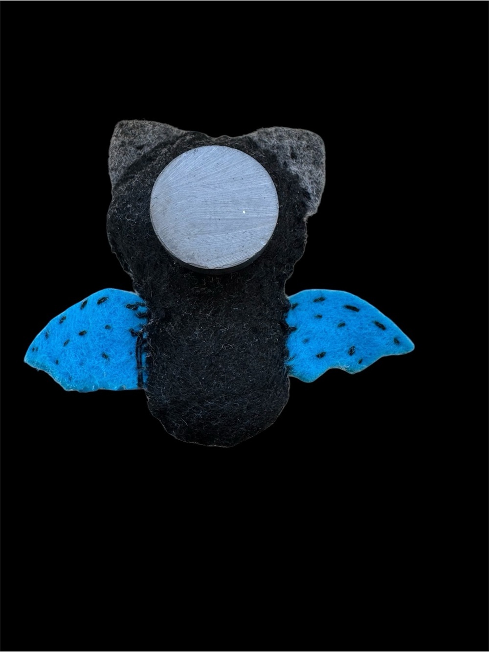 Bat Magnet. Handmade. Felt. 2in x 1.5 in. - Picture 5 of 11